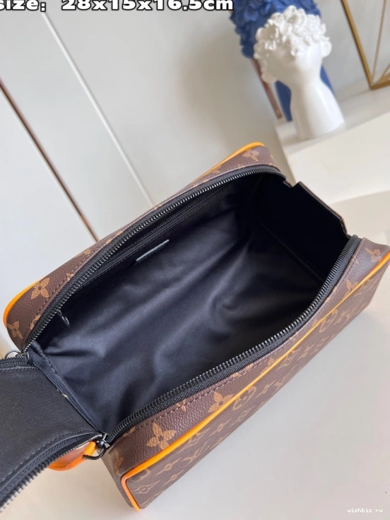 WIS DOPP POUCH KIT VUITTON LOUIS TOILET 0207